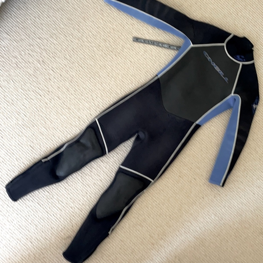 O’Neill 3/2 wetsuit - deep discount